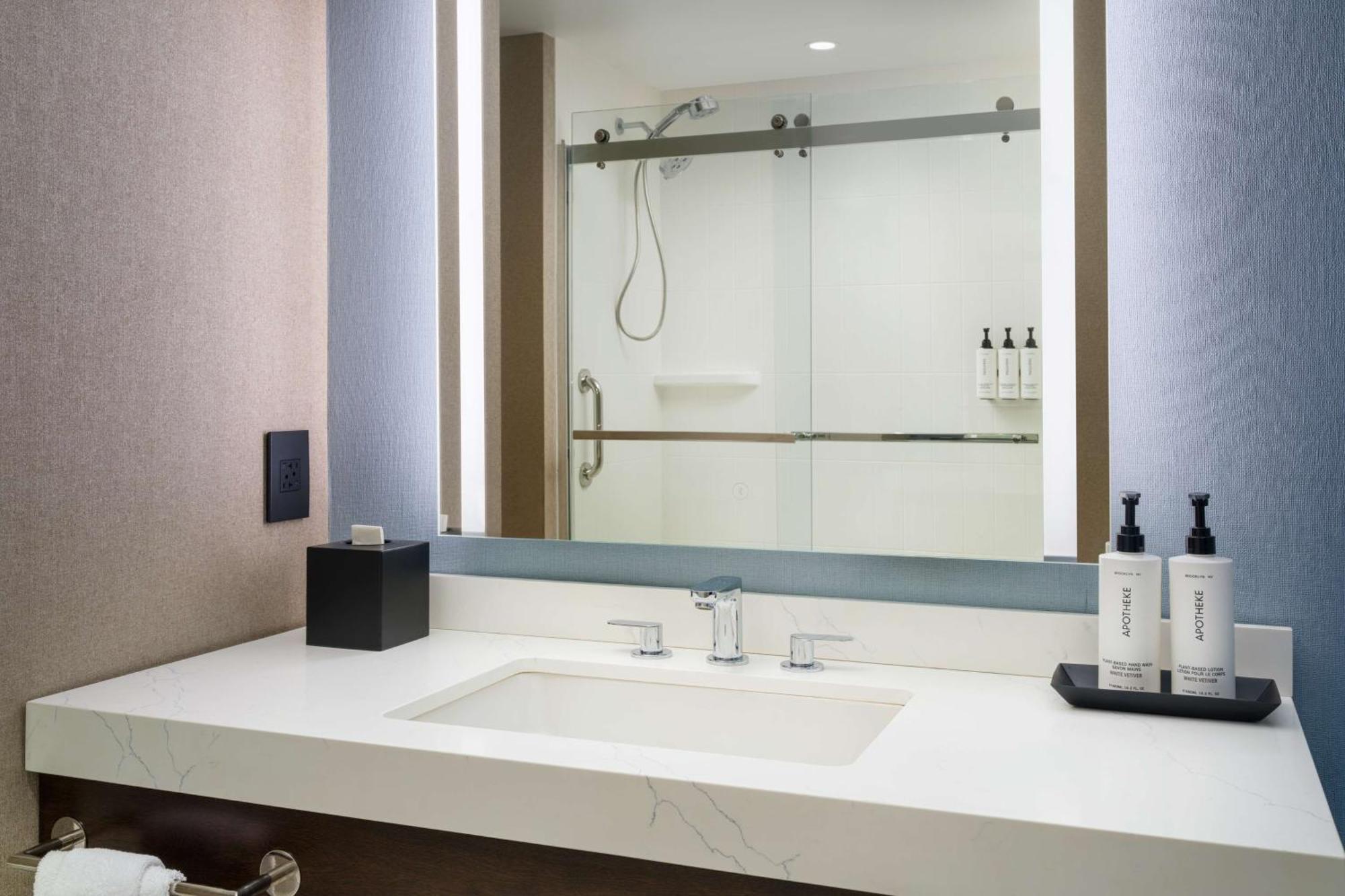 Tempo By Hilton Raleigh Downtown Hotel ภายนอก รูปภาพ