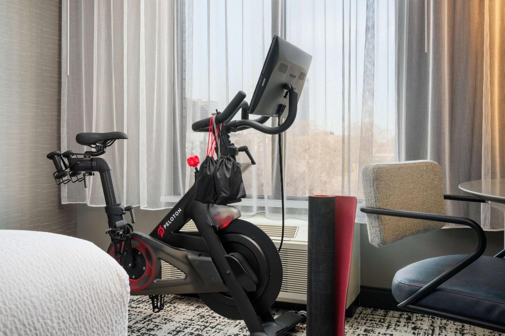 Tempo By Hilton Raleigh Downtown Hotel ภายนอก รูปภาพ