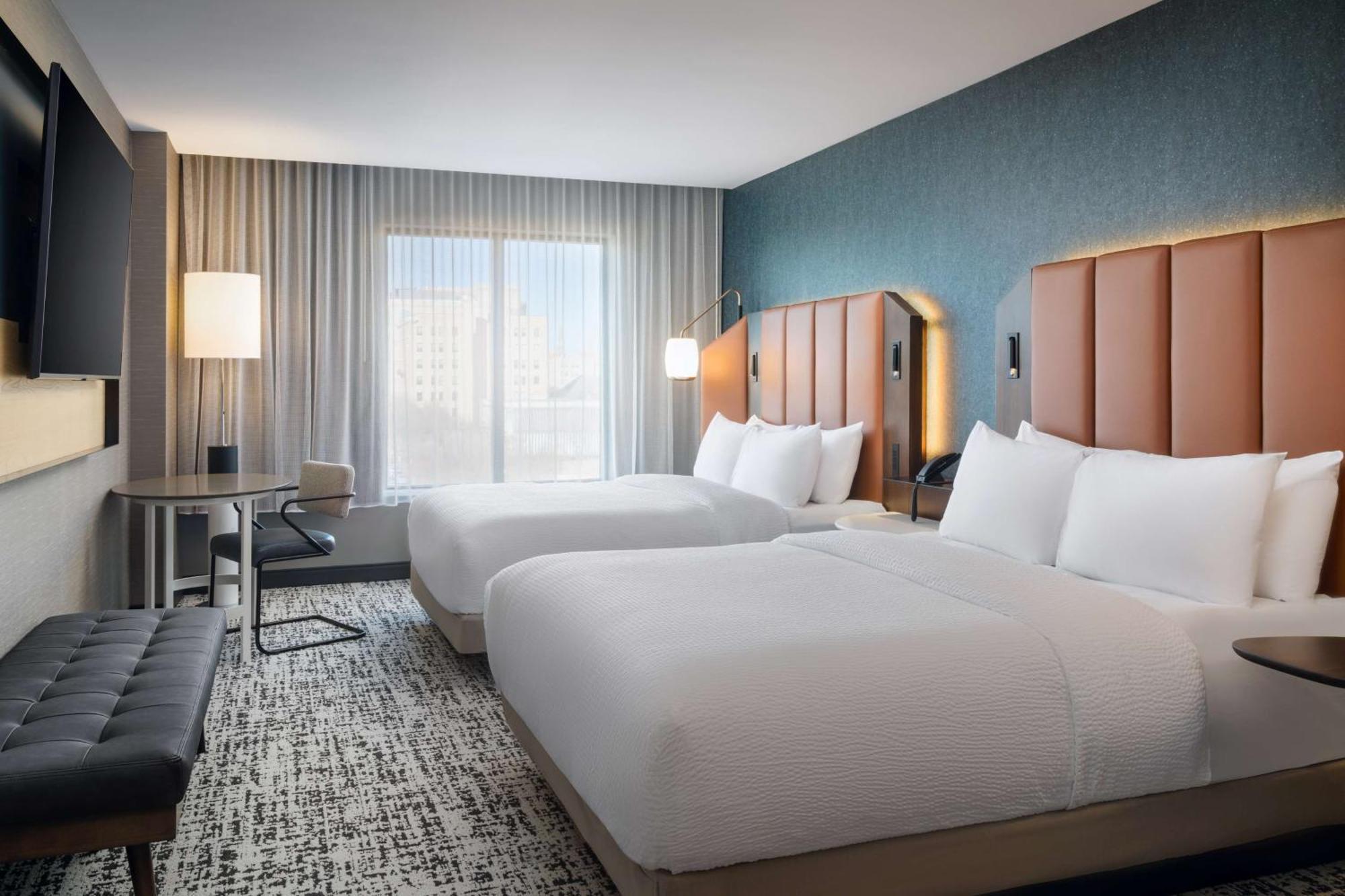Tempo By Hilton Raleigh Downtown Hotel ภายนอก รูปภาพ