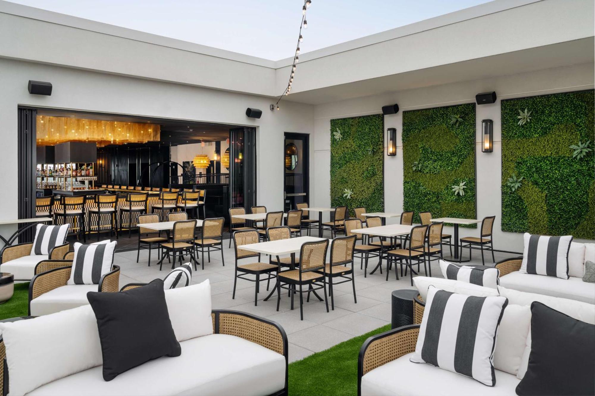 Tempo By Hilton Raleigh Downtown Hotel ภายนอก รูปภาพ